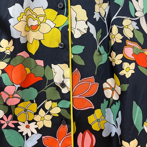 Kate Spade Flower Bed Twill Shirt in Blazer Blue (S) - Picture 9 of 13